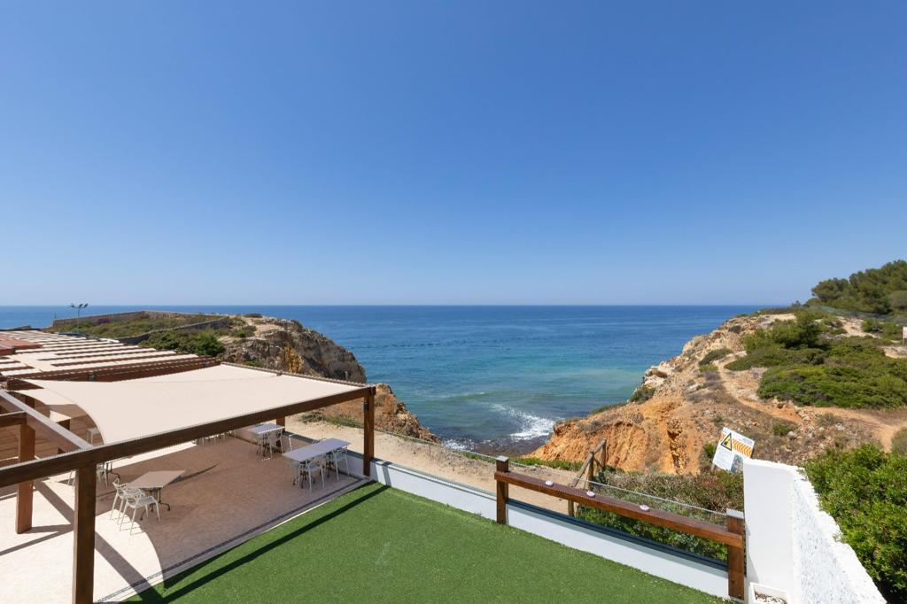 Amazing villa front of the beach